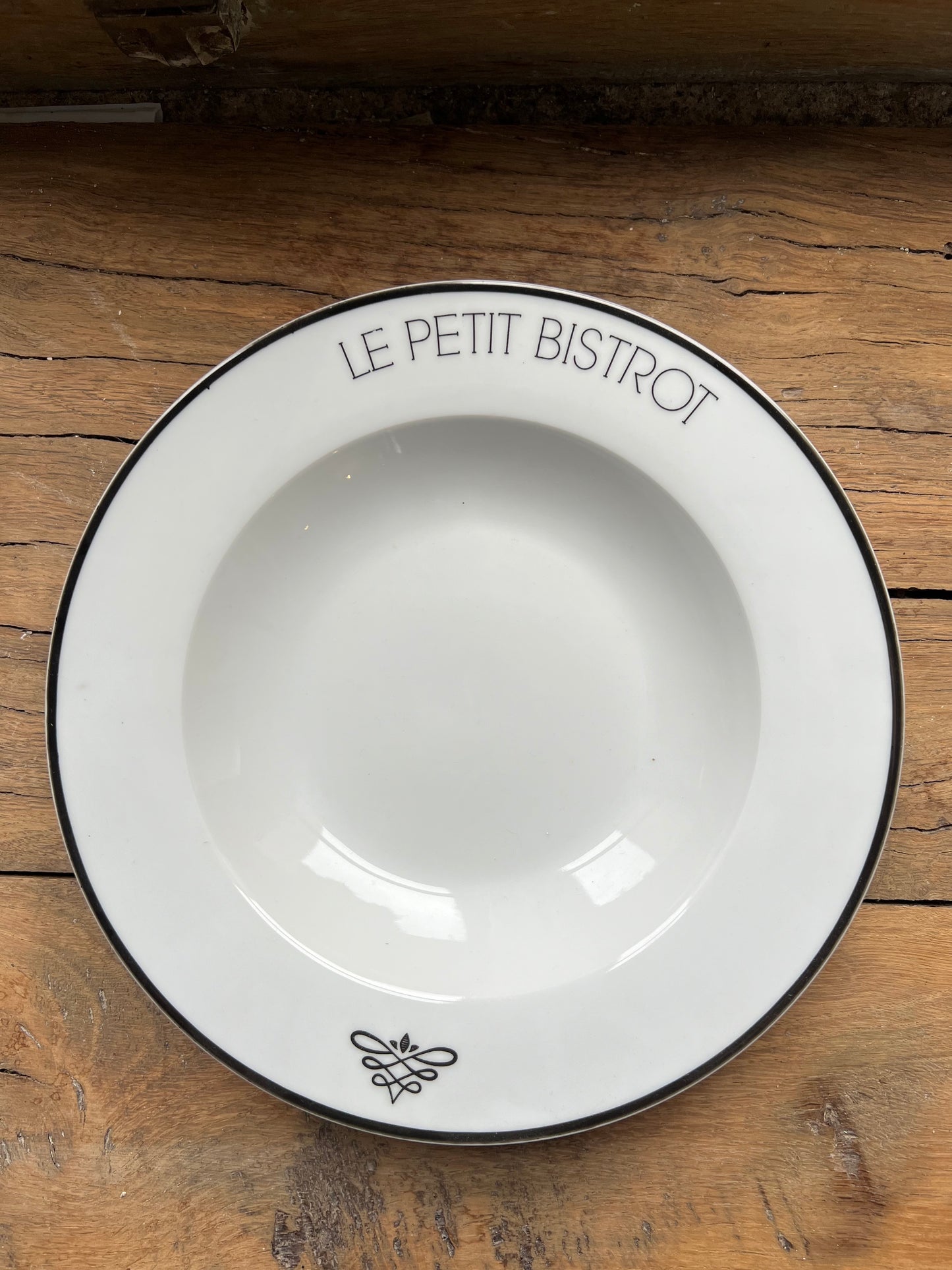 le petit bistrot soup bowls 🖤