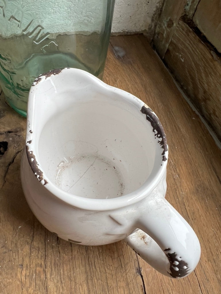 Vintage French pastis pitcher 🖤🤍🖤