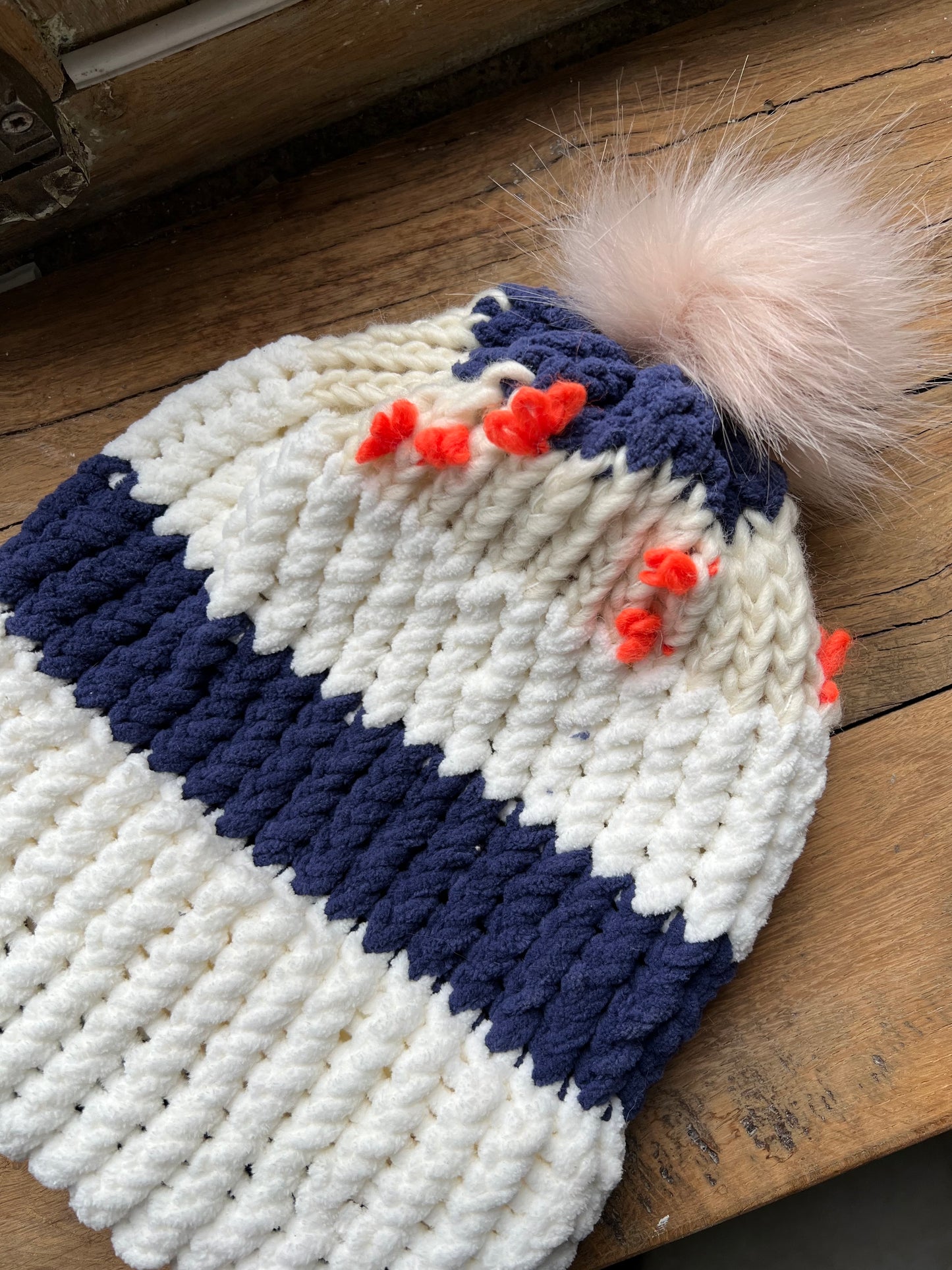 Navy & orange 🍊chenille hand knit Bretagne striped hat