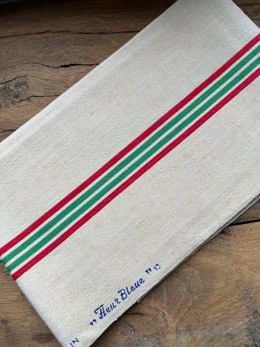 Red & Green Vintage French linen hand towel ☕️