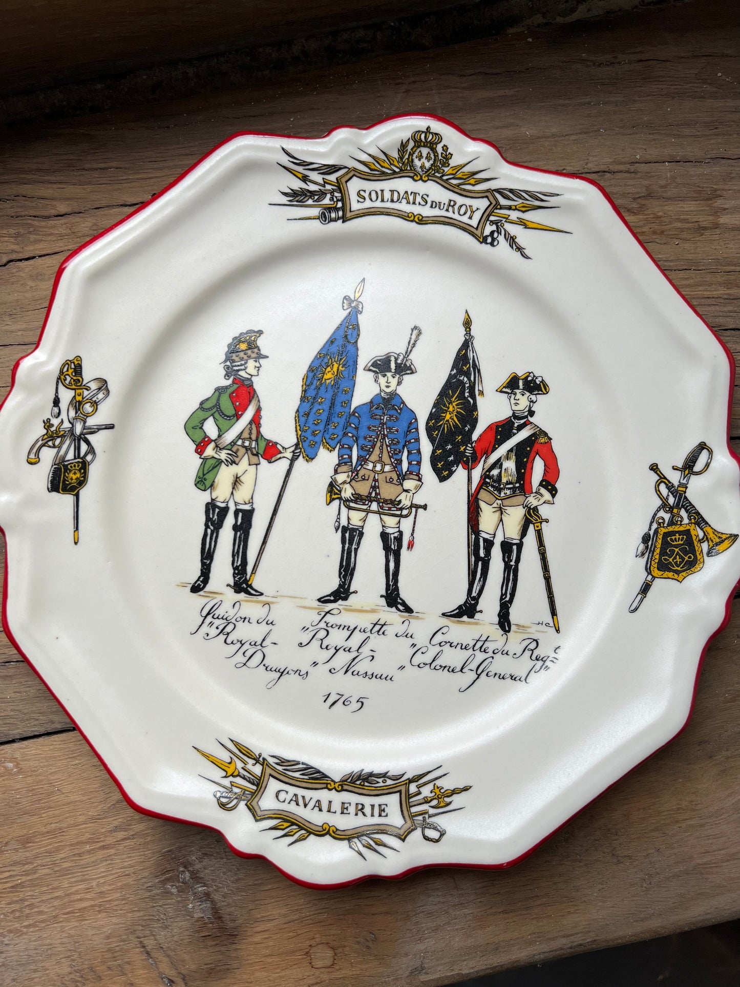 Soldats du Roy serving plate 🥐🥐