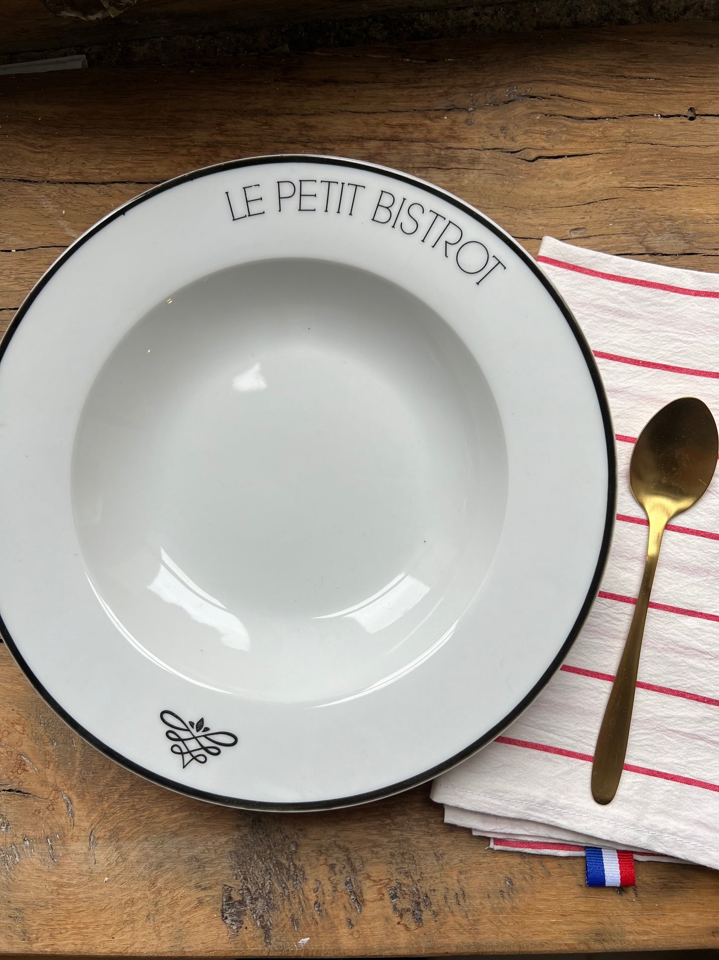 le petit bistrot soup bowls 🖤