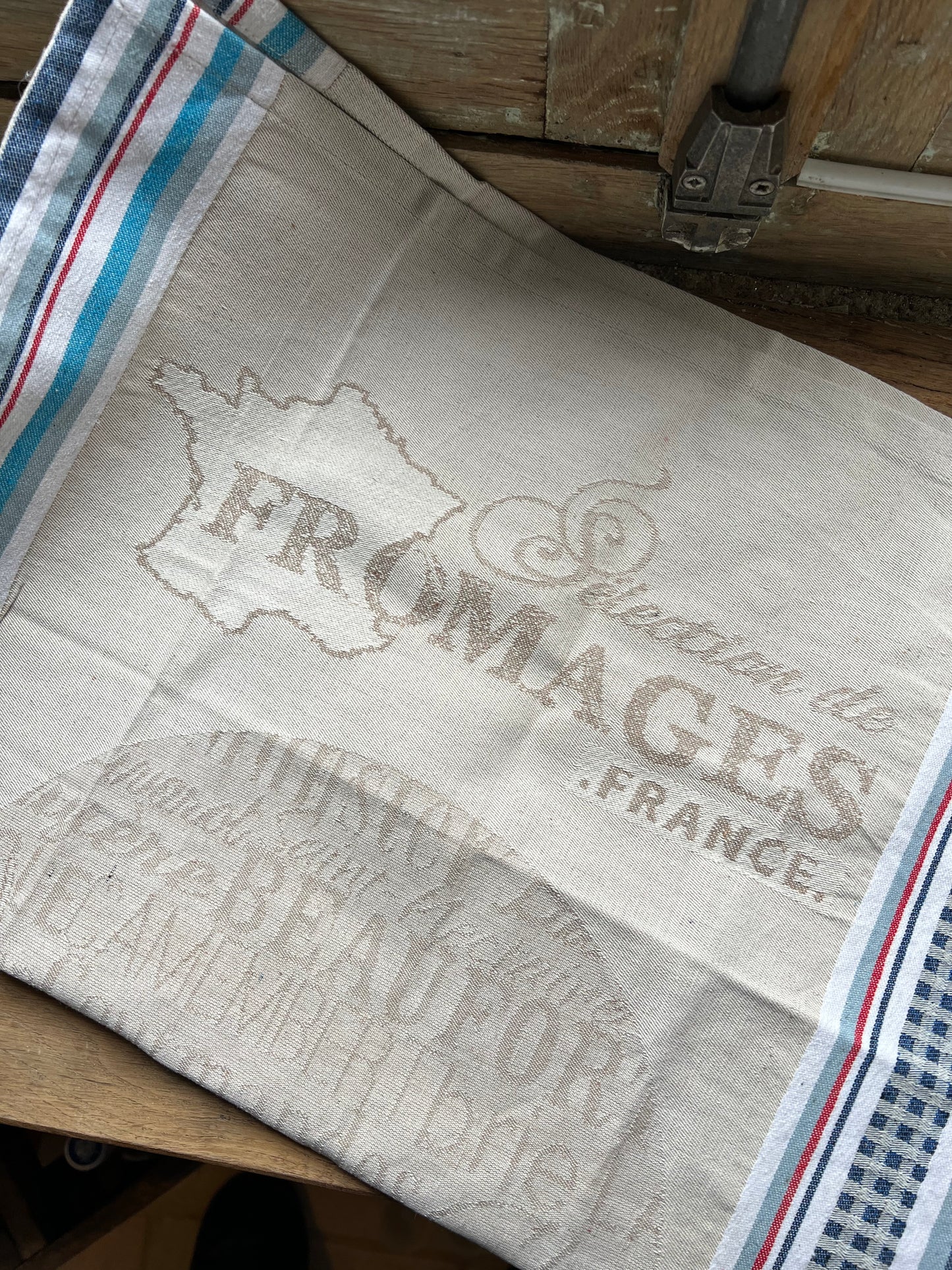 fromage jacquard towel 🧀