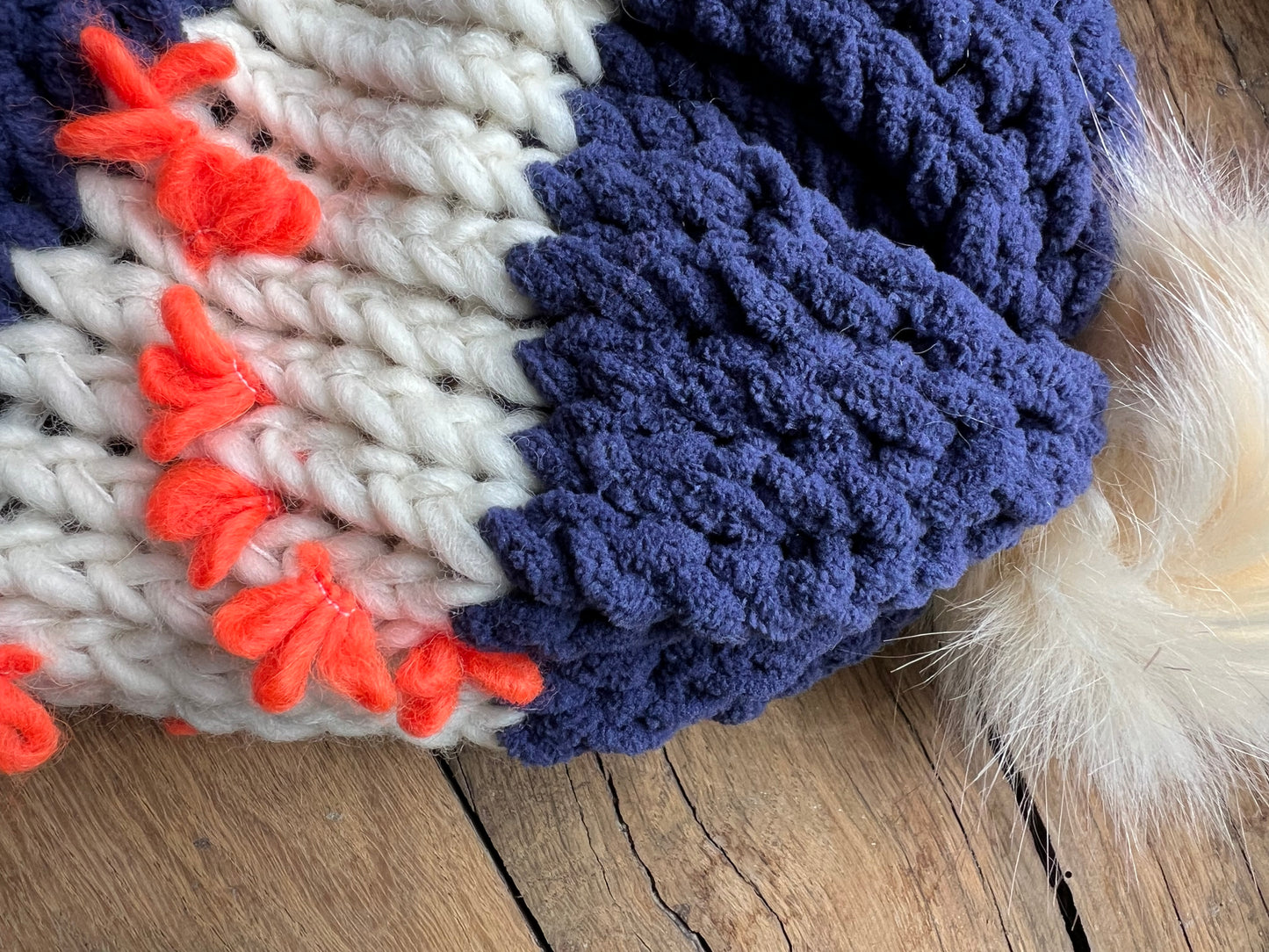 Navy & orange hand knit Bretagne striped hat 💙🧡💙