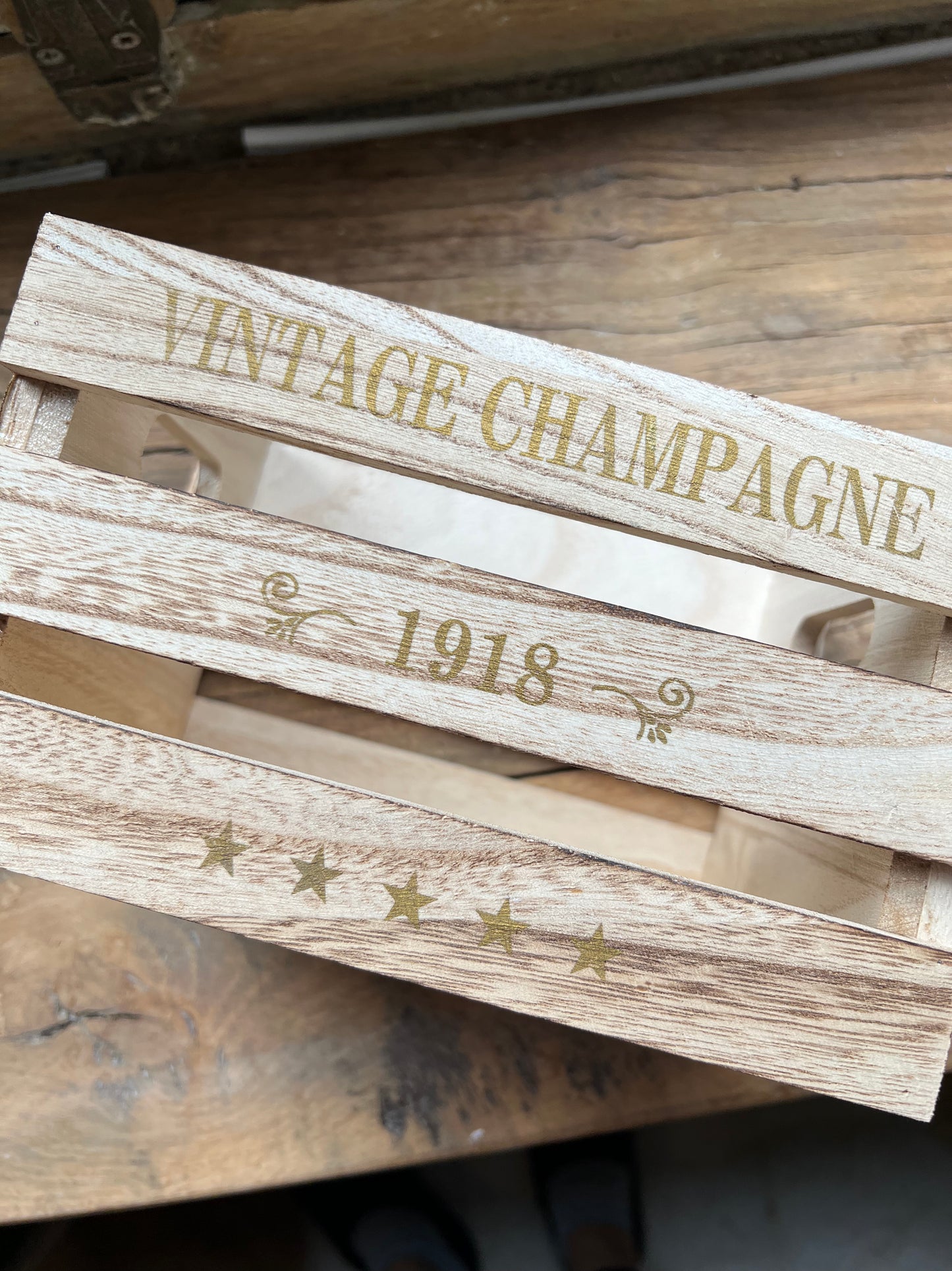 vintage champagne mini crate 🍾